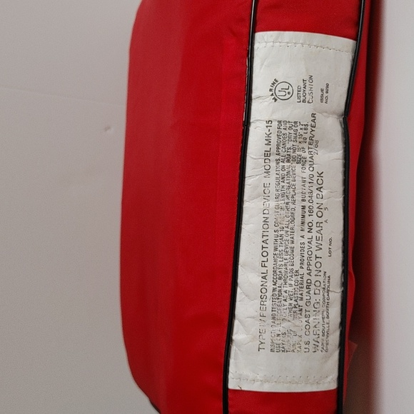 NWTs PFD Personal Flotation Device Type IV PFD - Picture 10 of 17